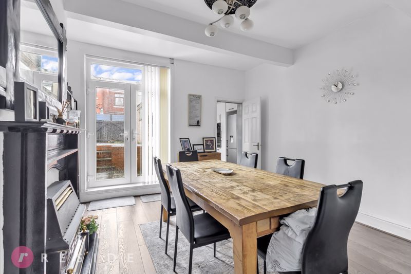 Property photo 3 of 14 Dining Room