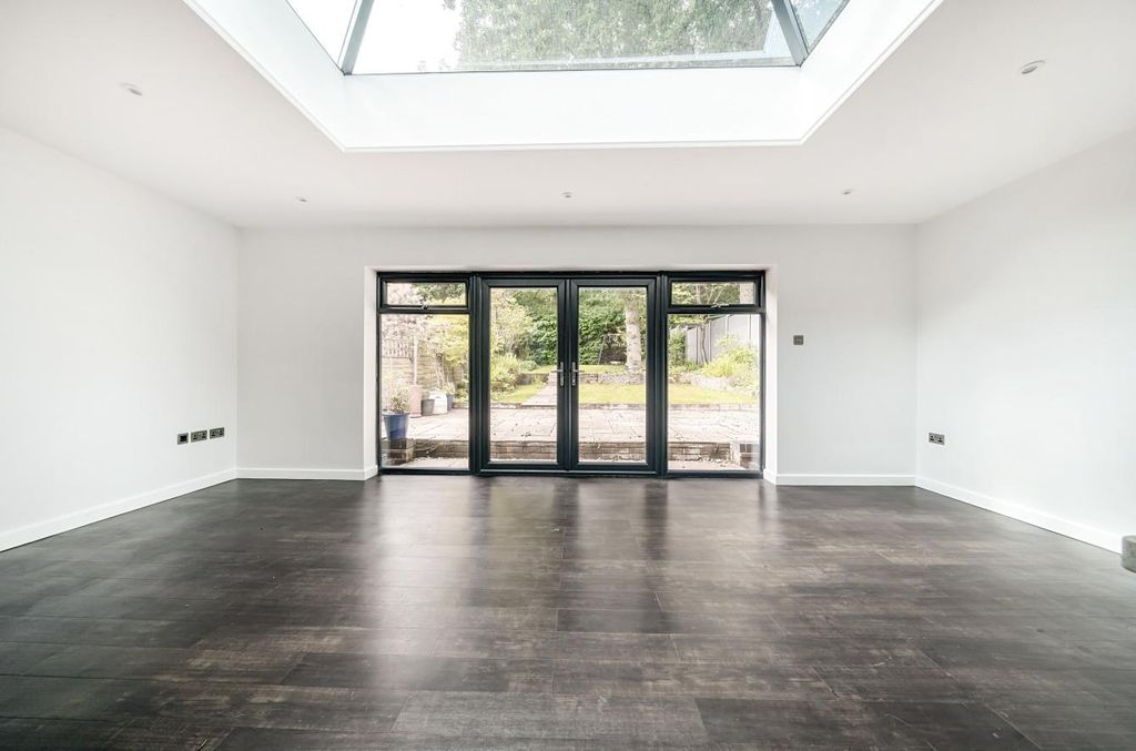 Property photo 2 of 15 1026292 (2).Jpg