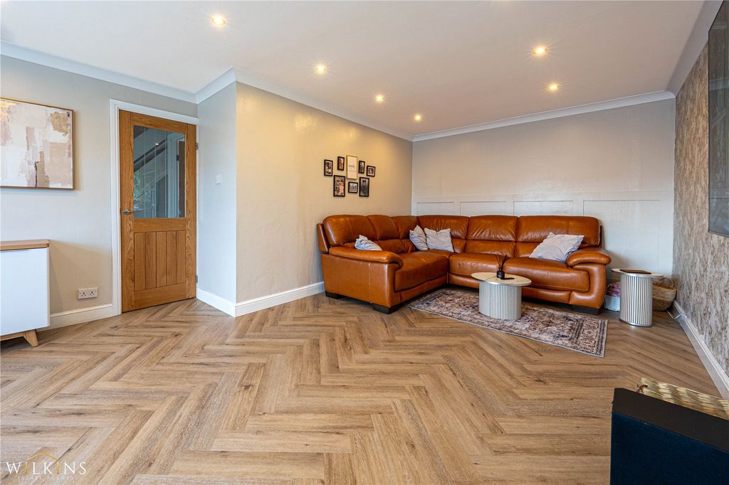 Property photo 3 of 31 Picture No. 41