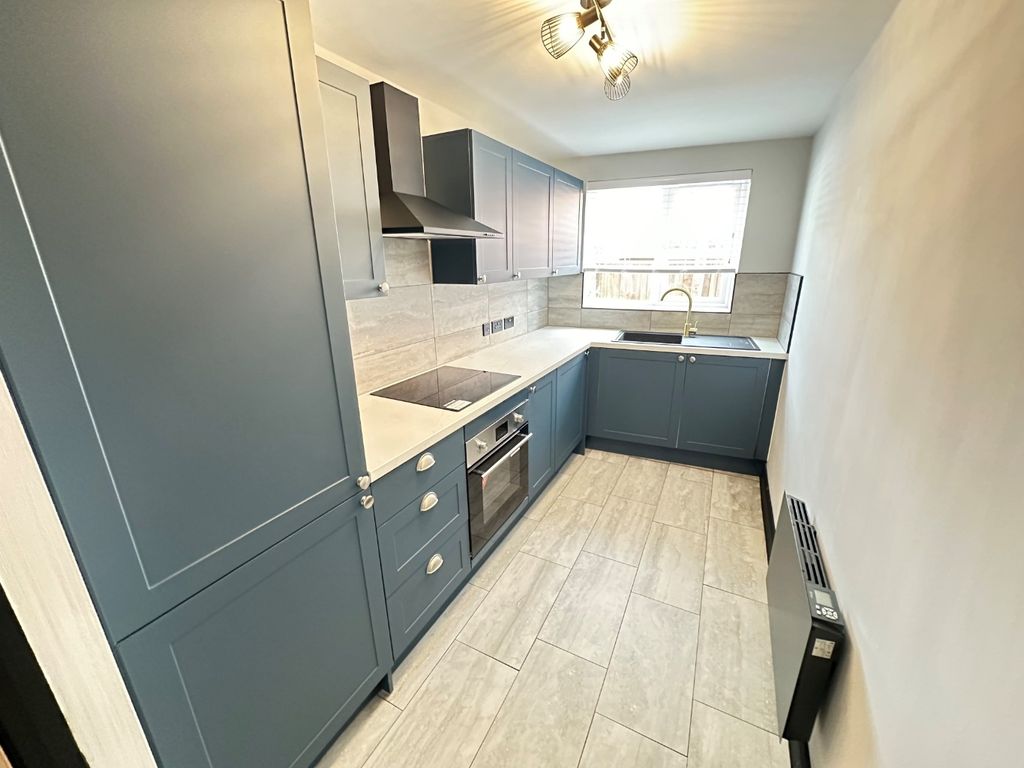 Property photo 2 of 8 3474632
