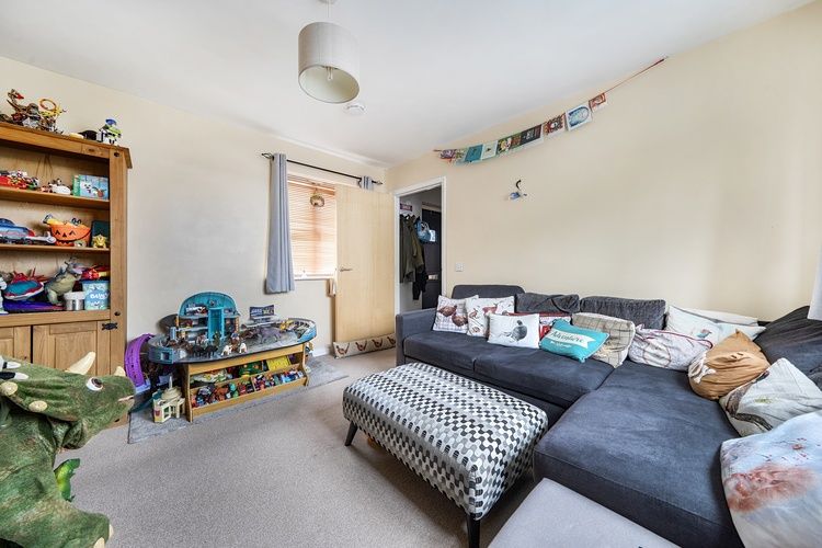 Property photo 3 of 19