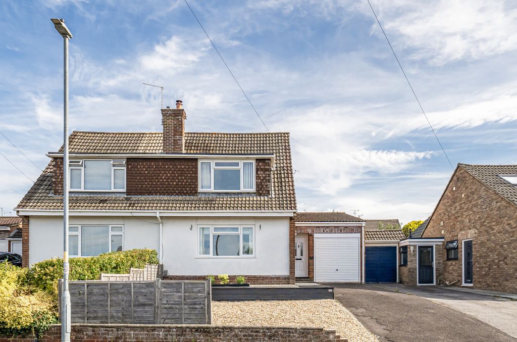 Property photo 1 of 22 1-6A4B866044354-1...