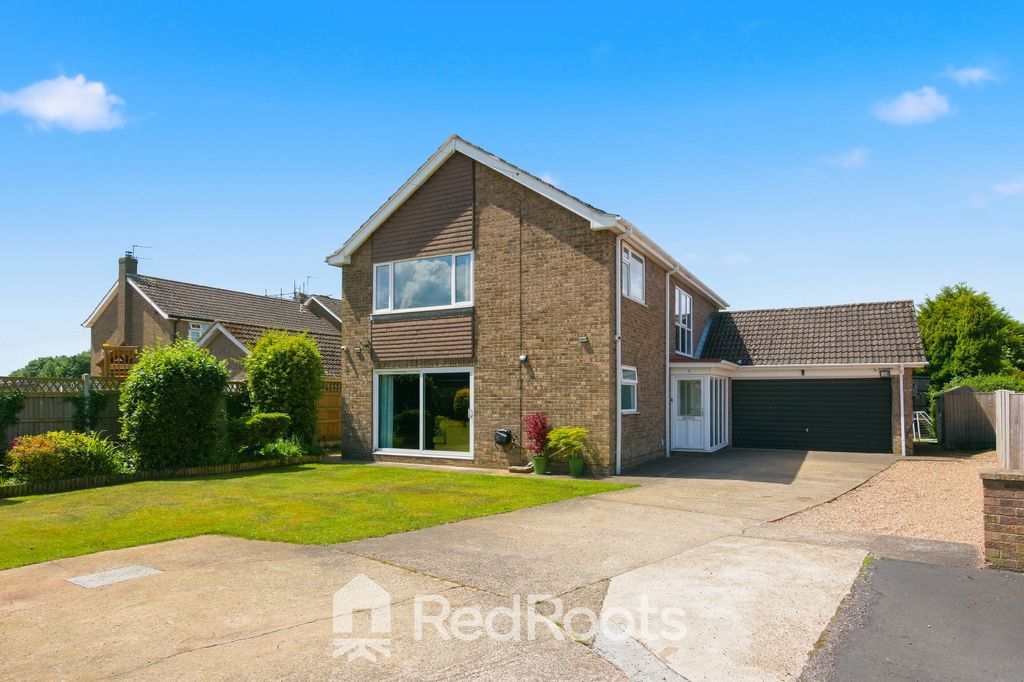 Property photo 2 of 32 5214263