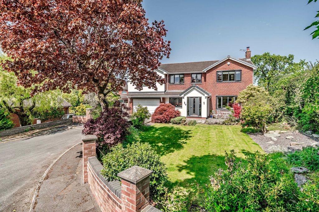 Property photo 2 of 57