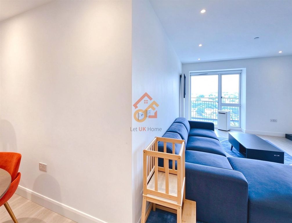 Property photo 2 of 20 8 (1).Jpg