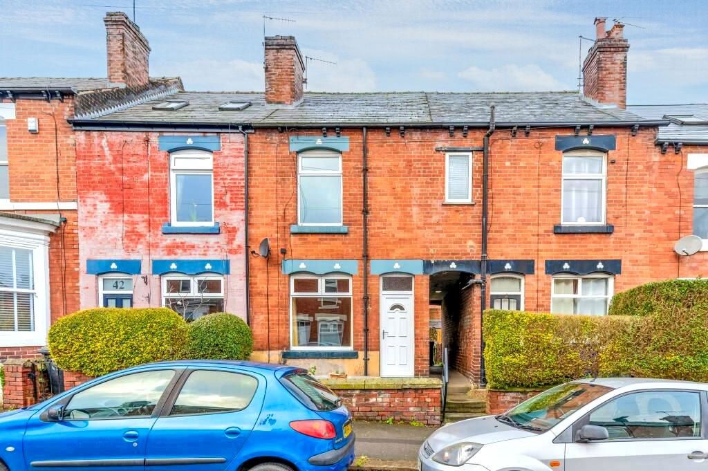 Property photo 1 of 12