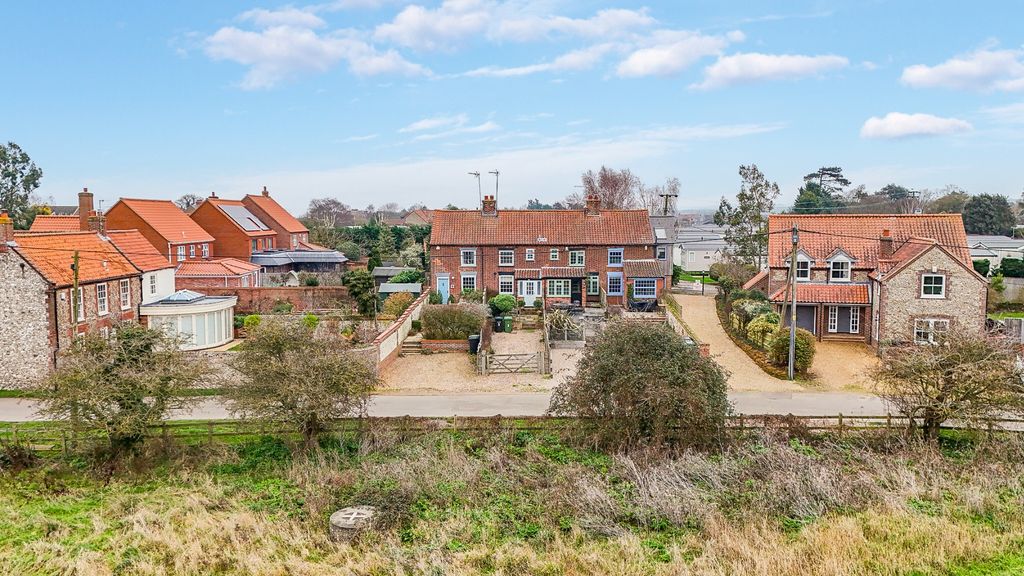 Property photo 3 of 24 4707265