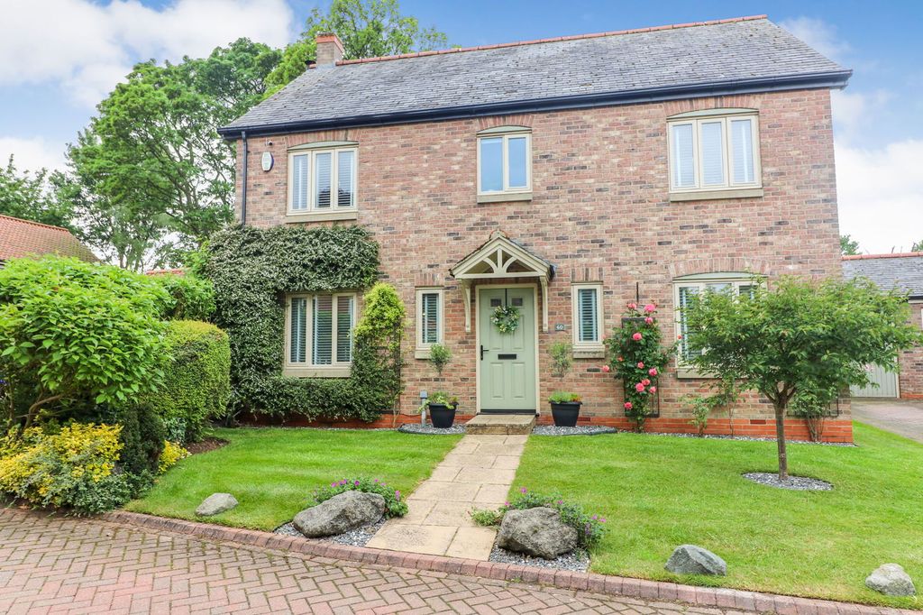 Property photo 1 of 48