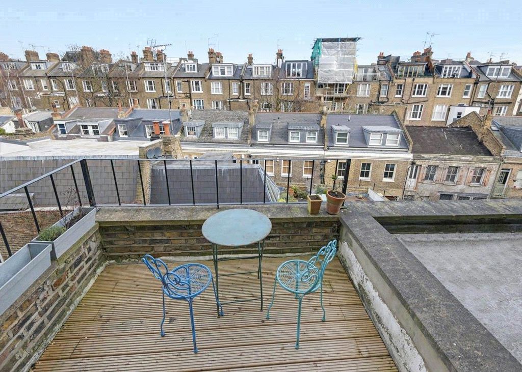 Property photo 3 of 7 Image