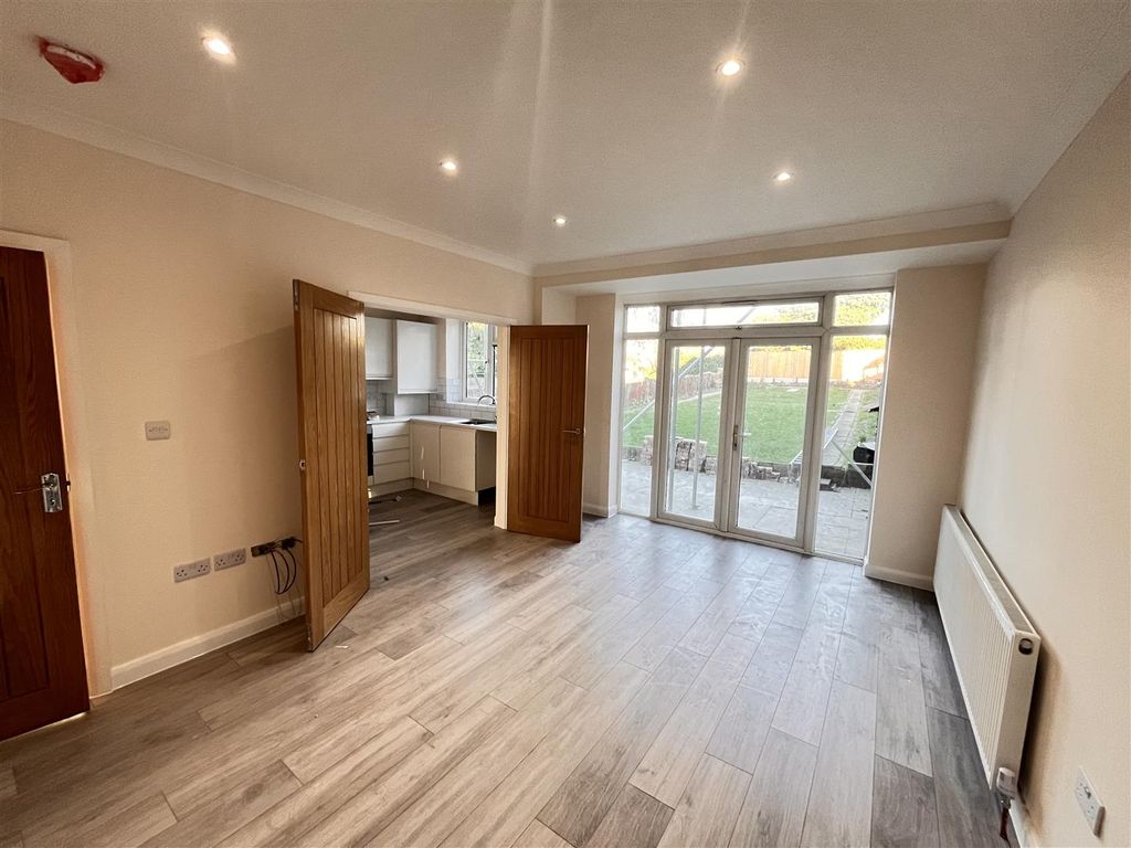 Property photo 3 of 9 Img_4157.Jpg