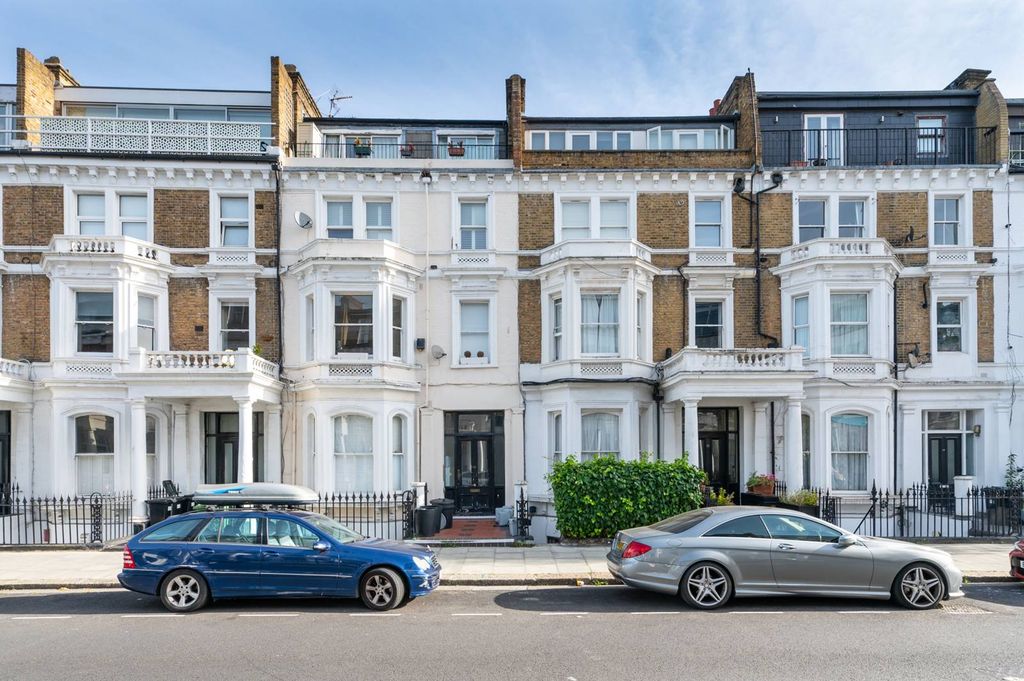 Property photo 2 of 6