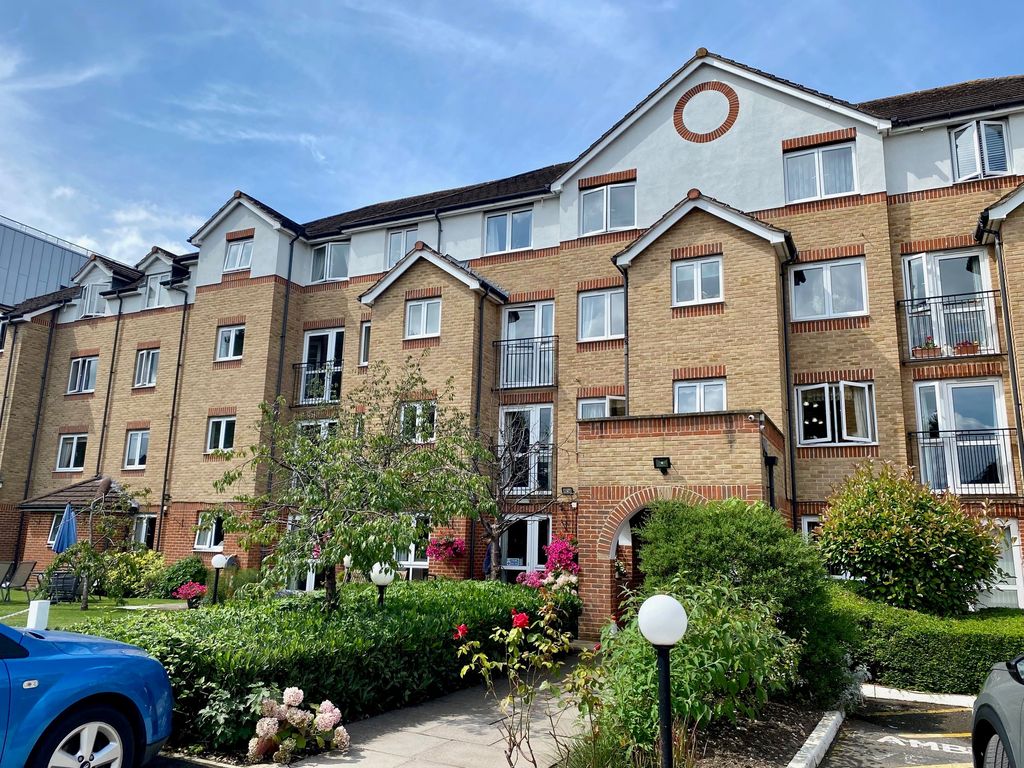 Property photo 1 of 13