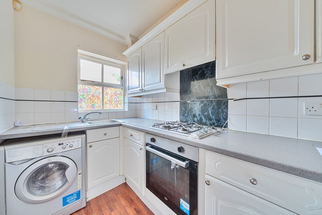 Property photo 3 of 17 1465207-17-6A0Af7...