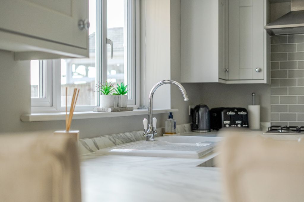 Property photo 2 of 20 1422793-9-69A71Bb96E36c