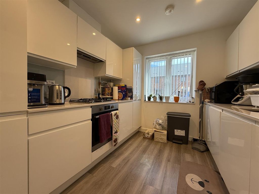 Property photo 3 of 12 Img_2358.Jpg
