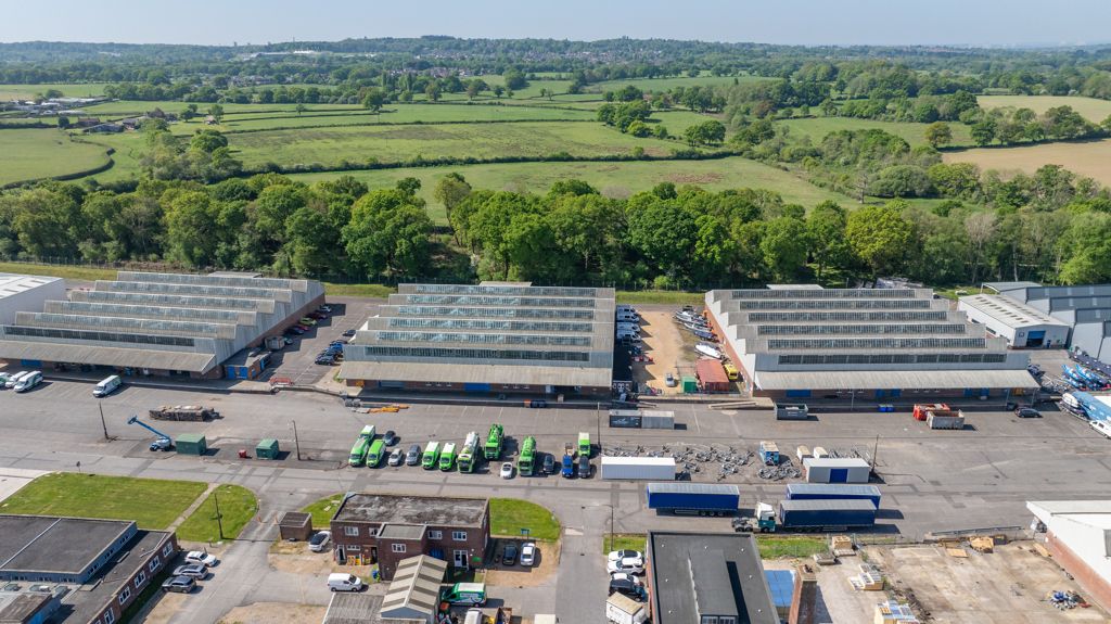 Property photo 2 of 7 Photo 2