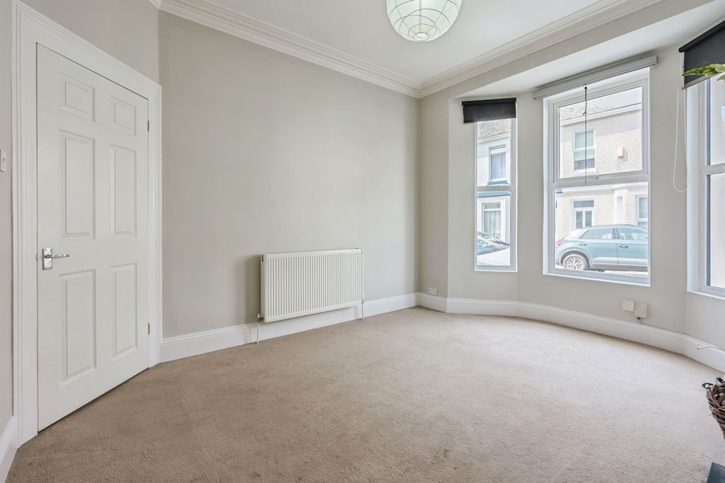 Property photo 3 of 20 Pbox-Img.Jpg