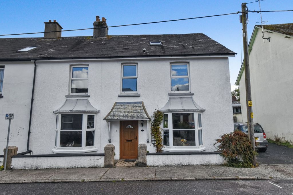 Property photo 1 of 22
