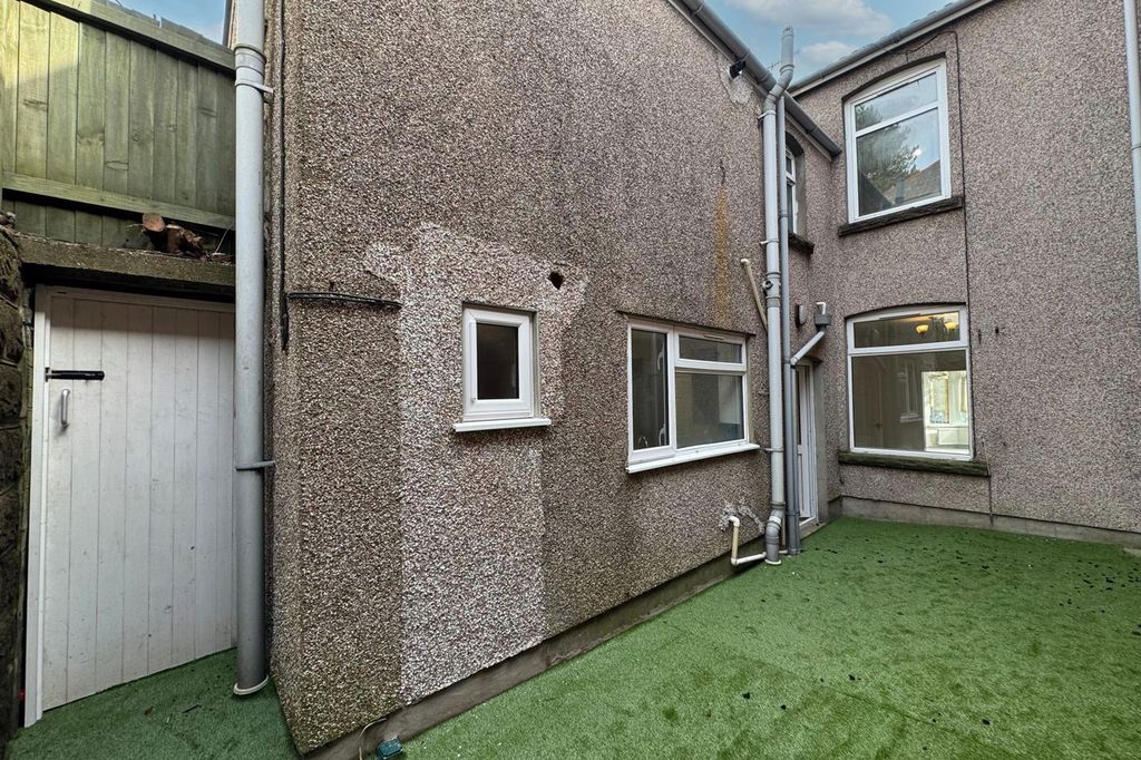 Additional image 33 of 4 bed terraced house for sale5 High Street, Newbridge NP11