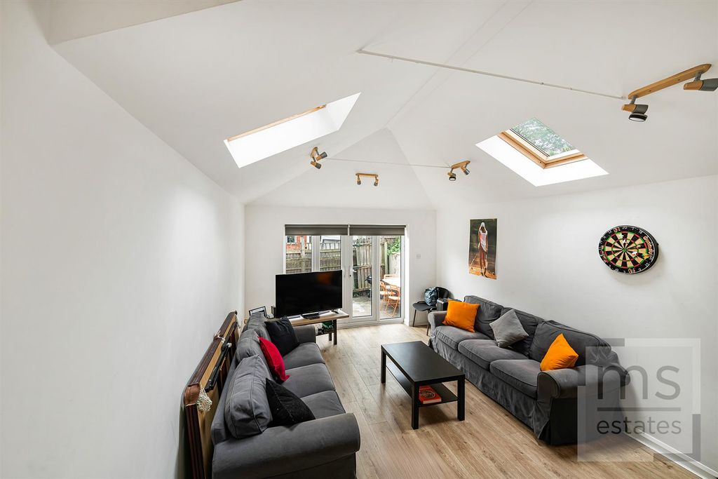 Property photo 2 of 24 Dsc_8642.Jpg