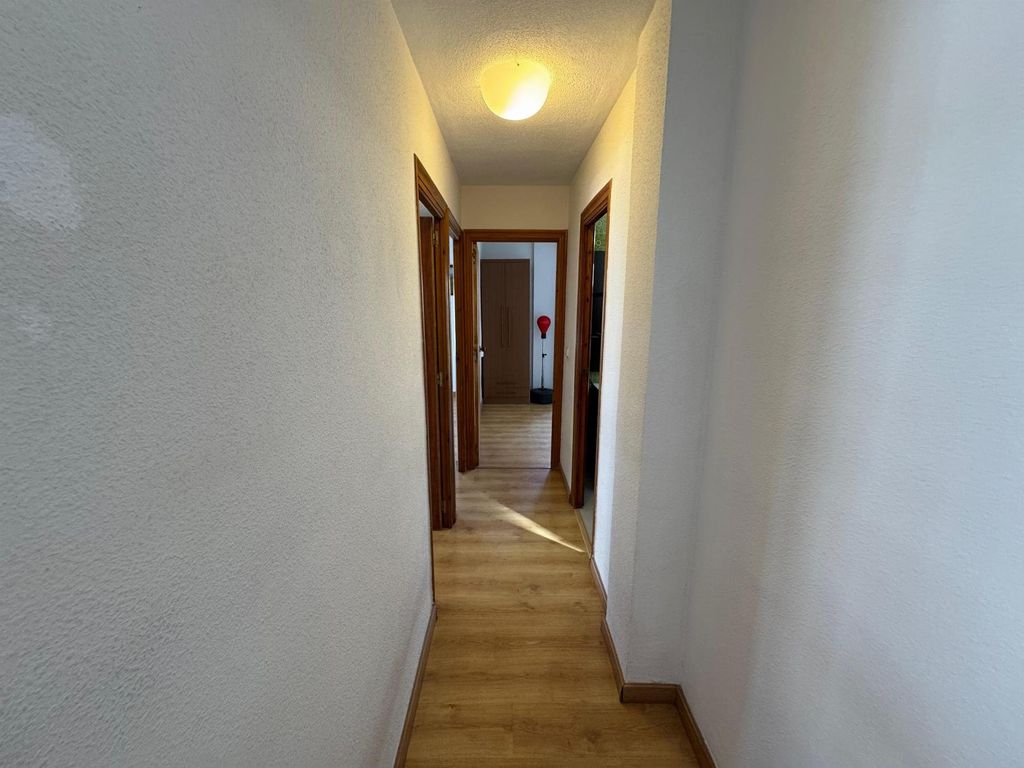 Property photo 3 of 25