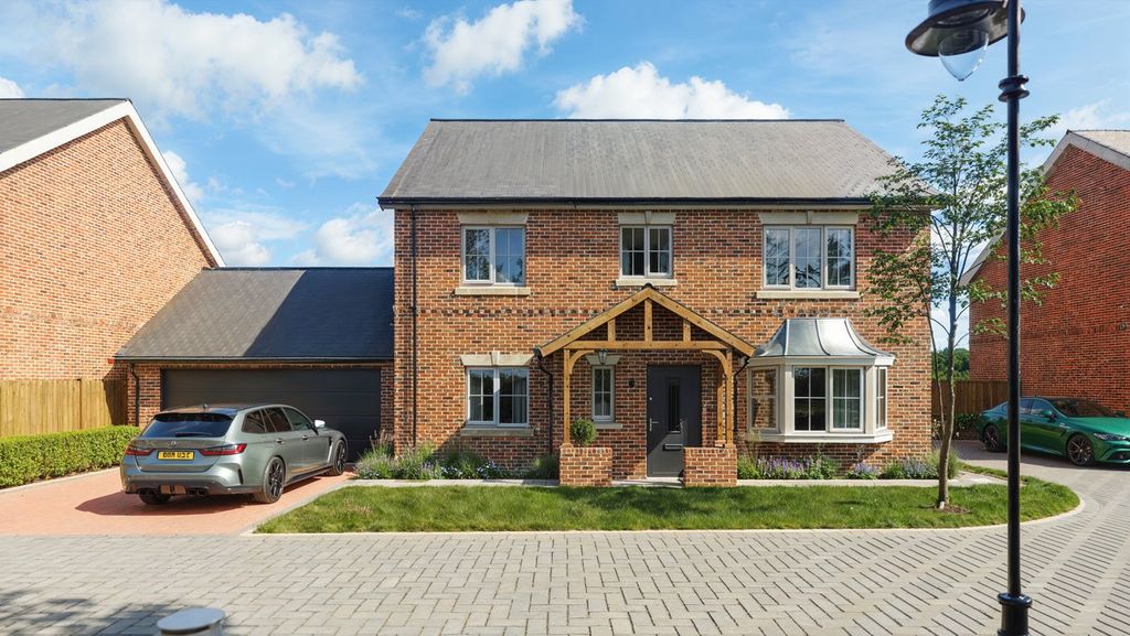 Property photo 1 of 1