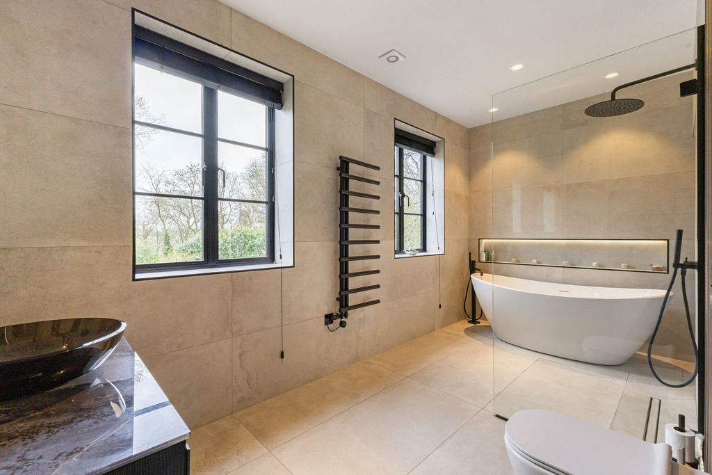 Additional image 26 of 7 bed detached house for saleUllenhall, Henley-In-Arden B95