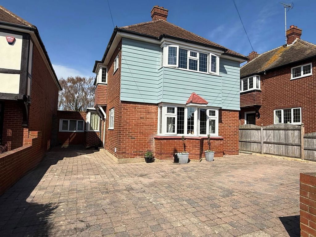 Property photo 1 of 20