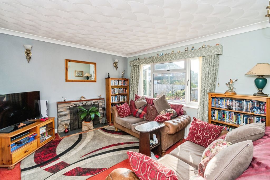 Property photo 3 of 21 Pbox-Img.Jpg