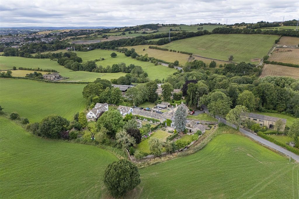 Additional image 83 of 4 bed cottage for saleGawthorpe Green Lane, Lepton, Huddersfield HD5
