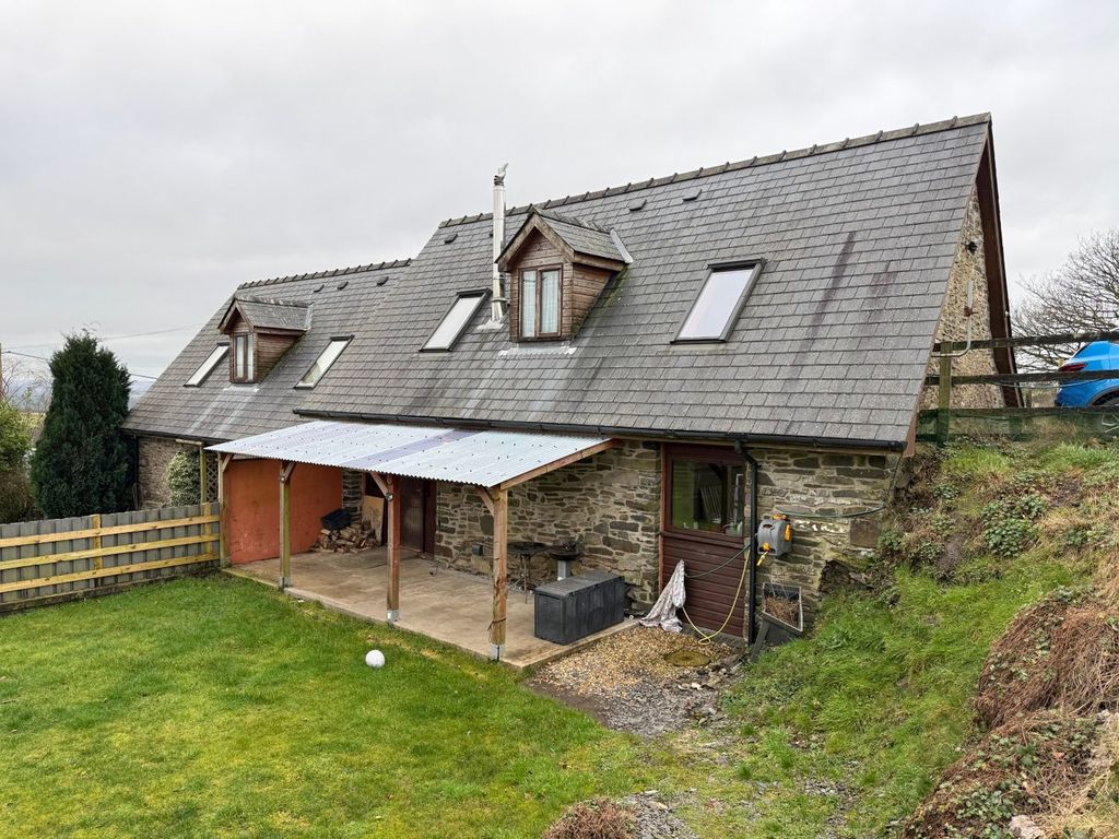 Property photo 1 of 36