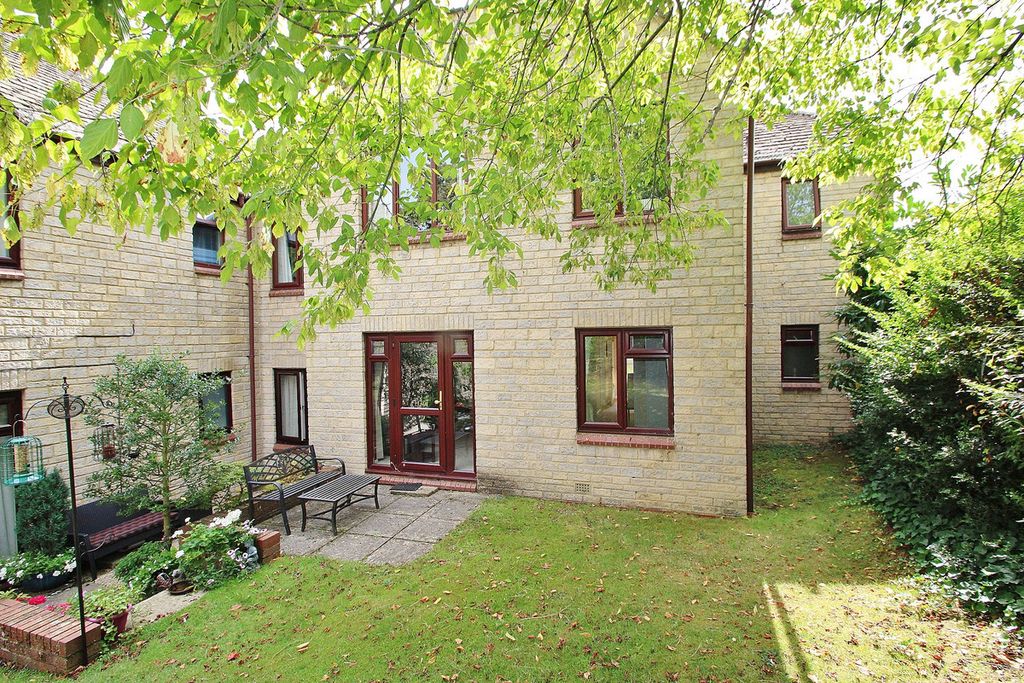 Property photo 3 of 8