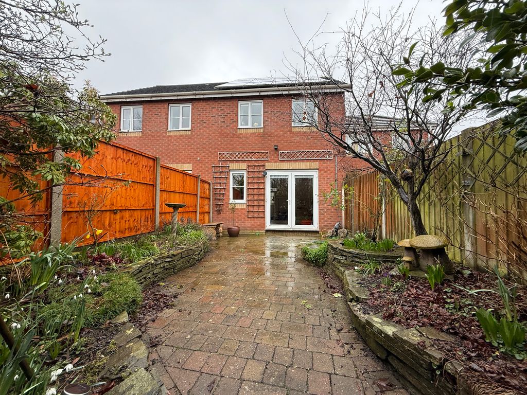 Property photo 3 of 9