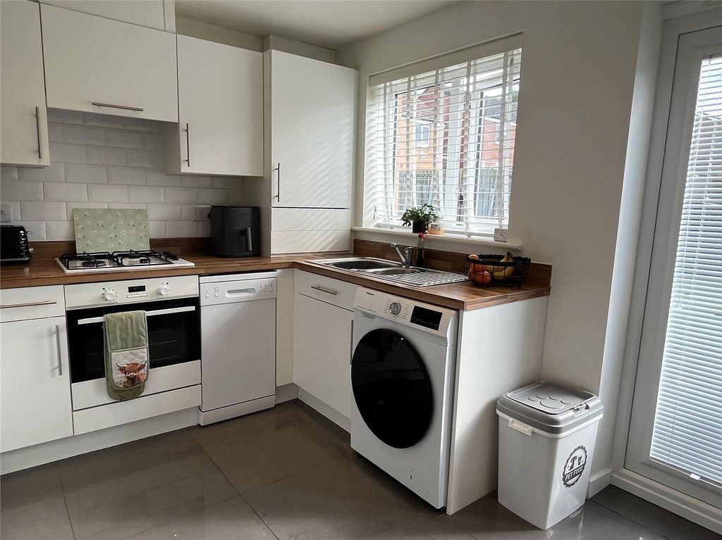 Property photo 3 of 13 Picture No. 09