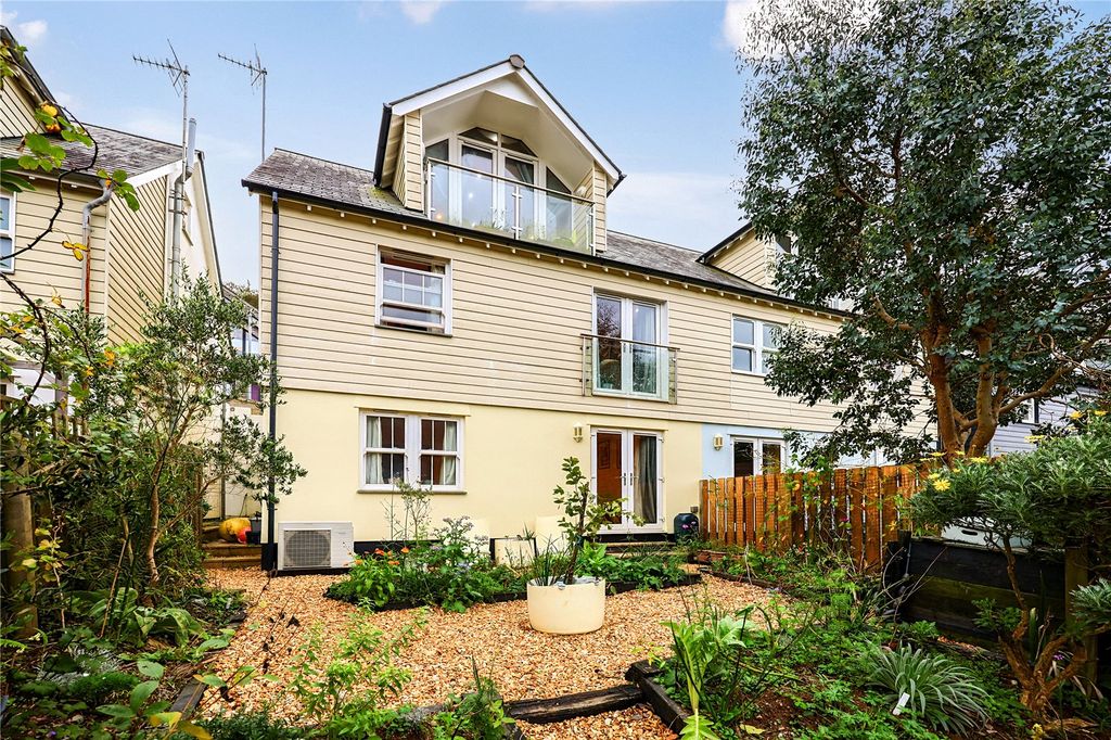 Property photo 1 of 15 Picture No. 04