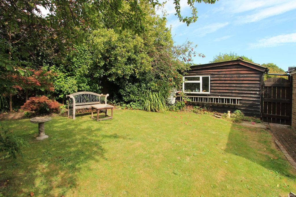 Property photo 2 of 16