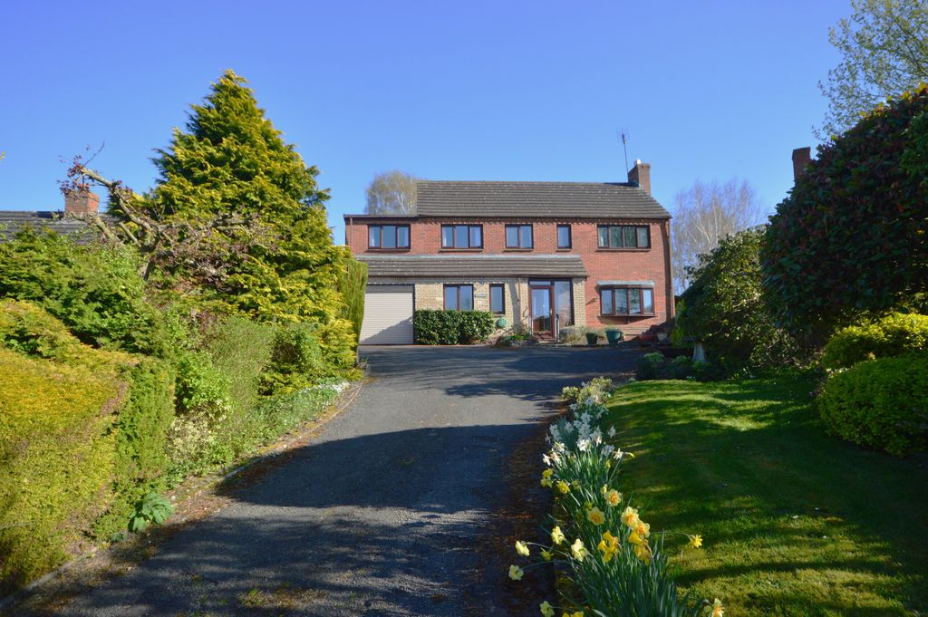 Property photo 1 of 23 Front Main New.Jpg