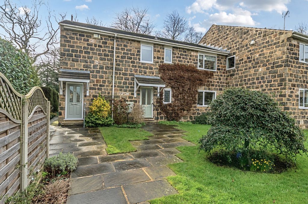 Property photo 1 of 13 1423434-1-69B1511...