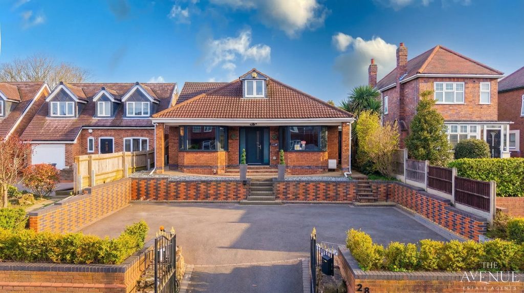 Property photo 2 of 39 5020032