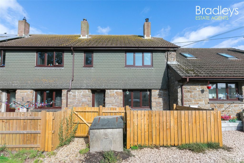 Property photo 2 of 12 Picture No. 23