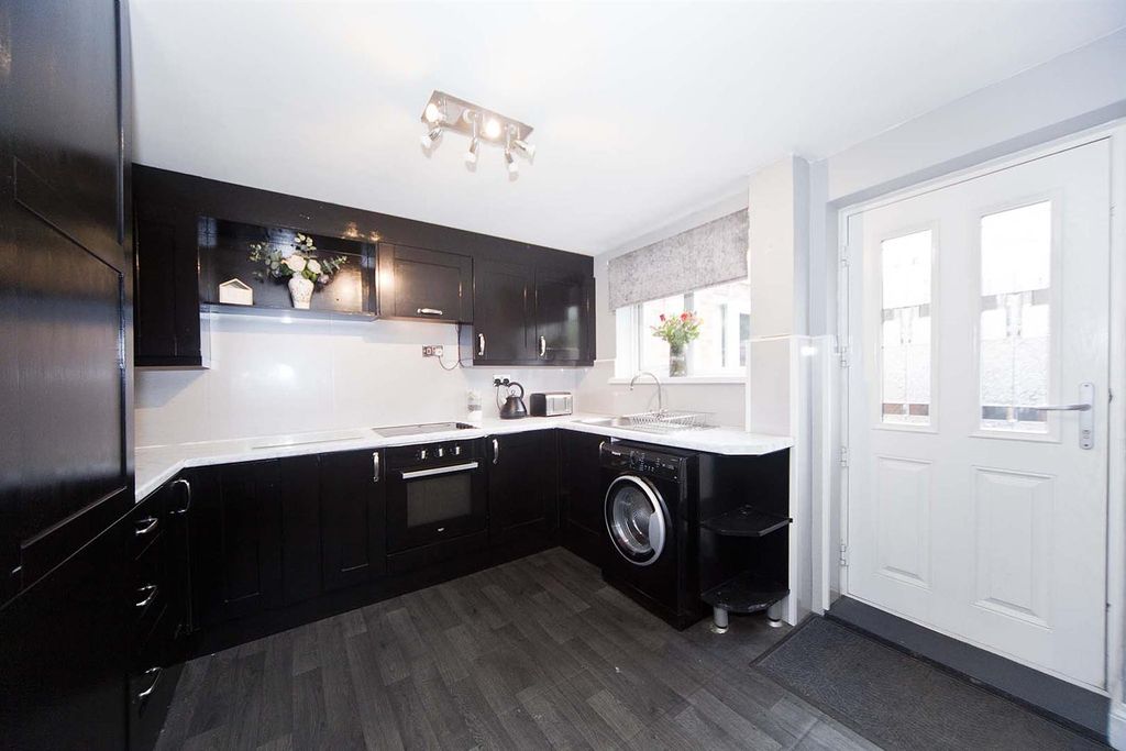 Property photo 3 of 21 Img_7057.Jpg