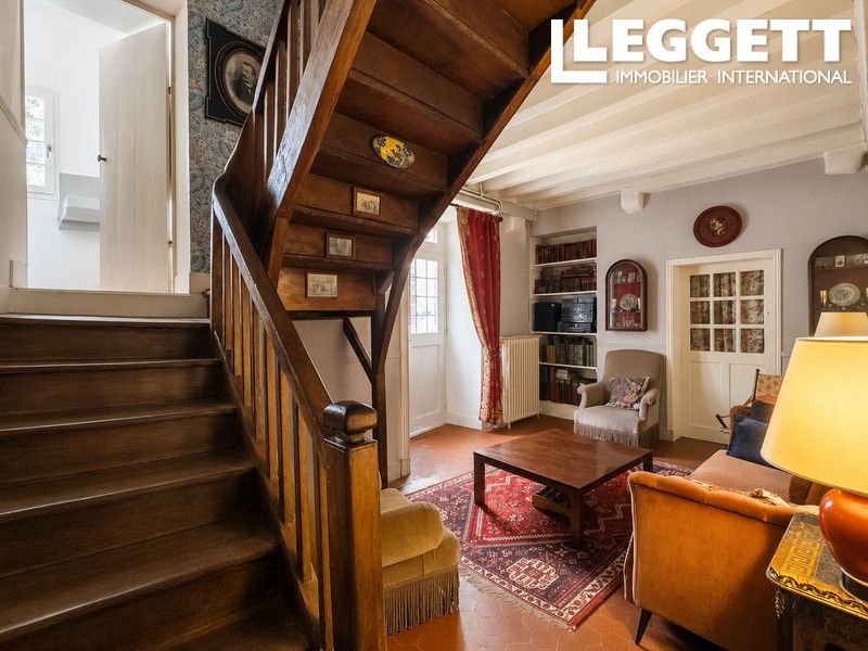 Property photo 3 of 10