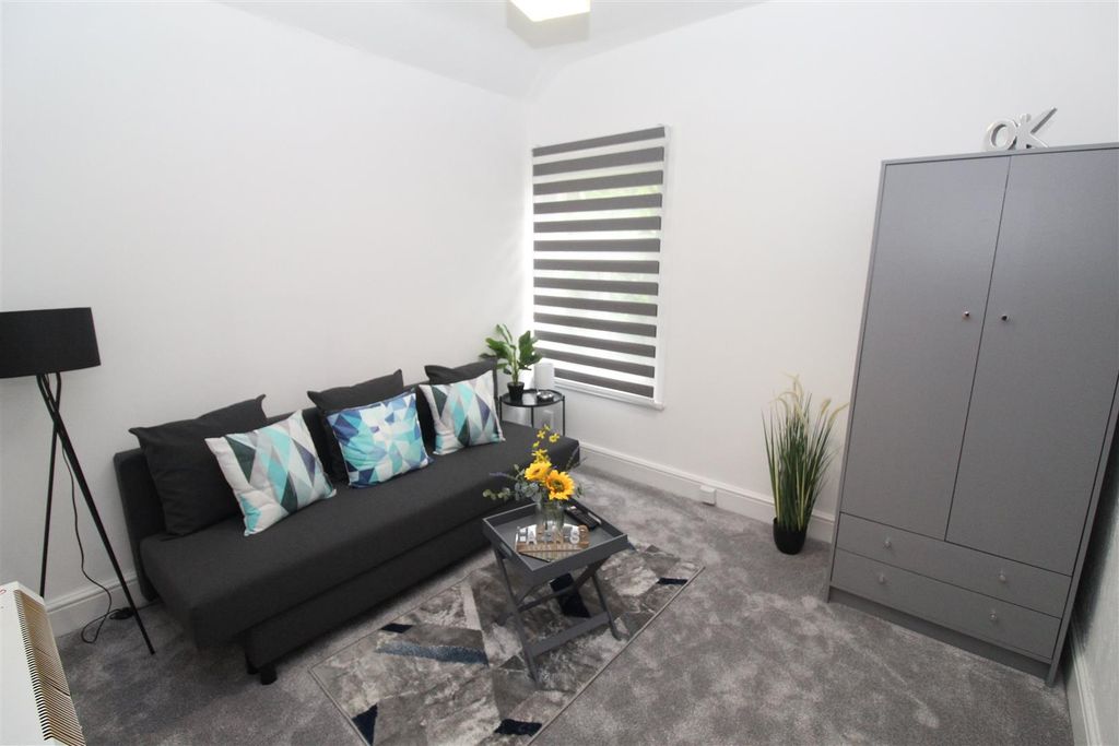 Property photo 1 of 11 Img_2807.Jpg