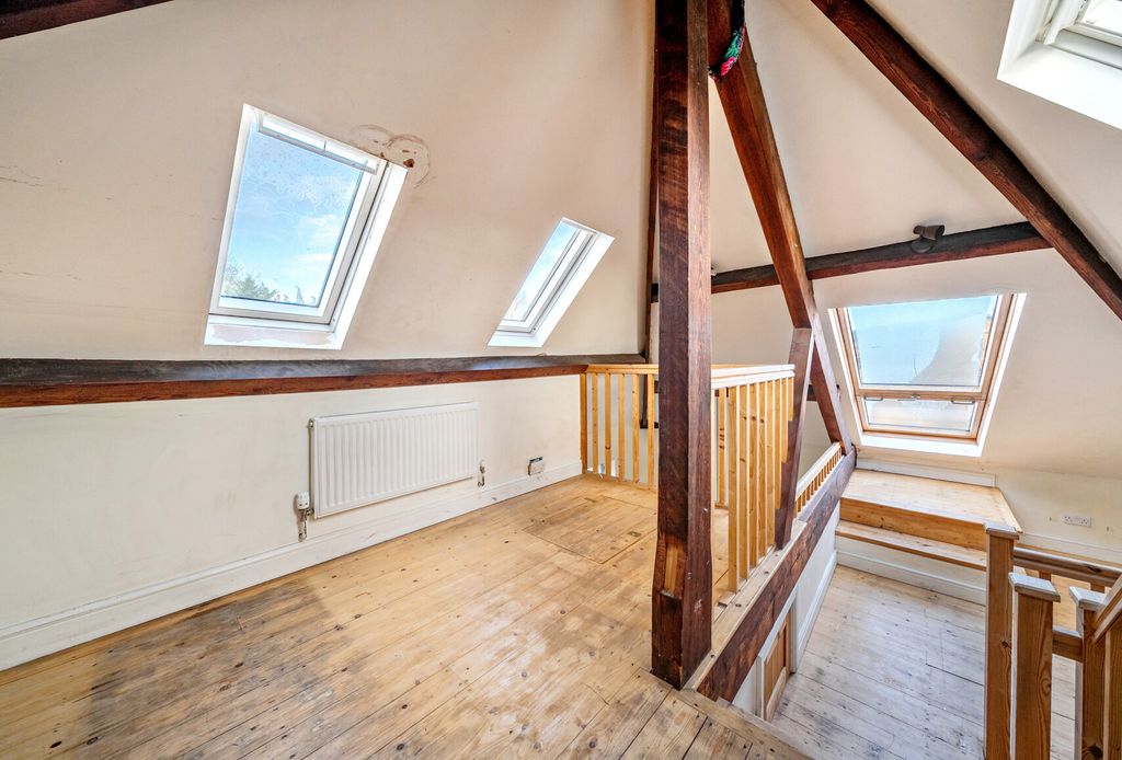 Property photo 1 of 21 1386844-10-69306F...