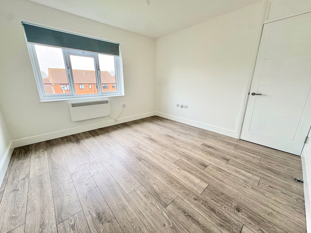 Property photo 2 of 5 Image