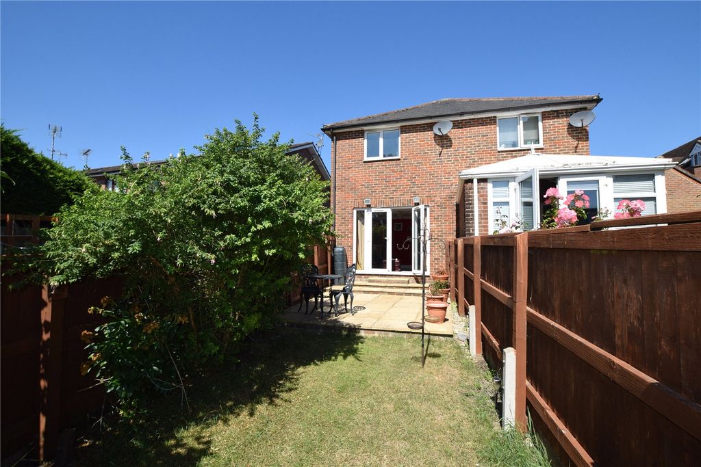 Property photo 2 of 12 Picture No. 21
