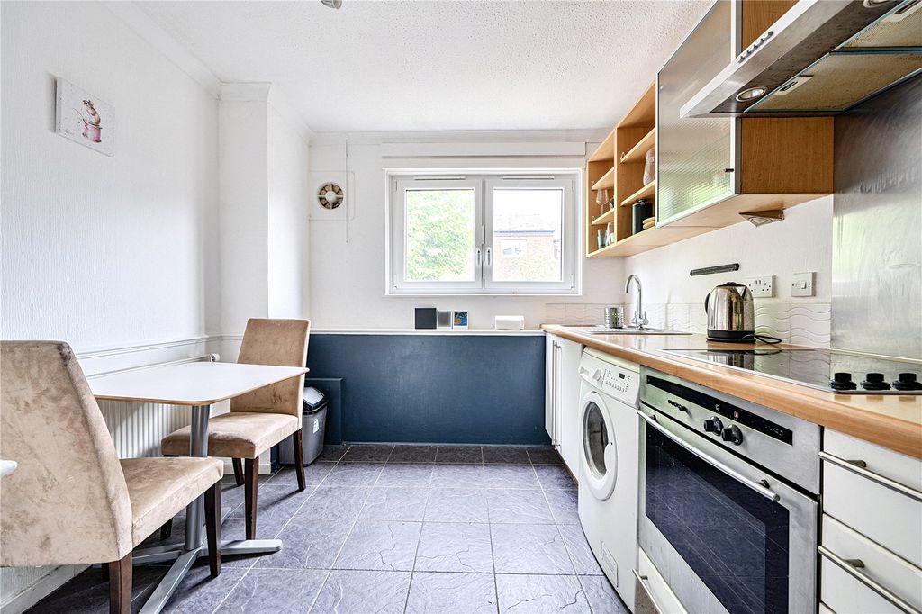 Property photo 2 of 22 Kitchen