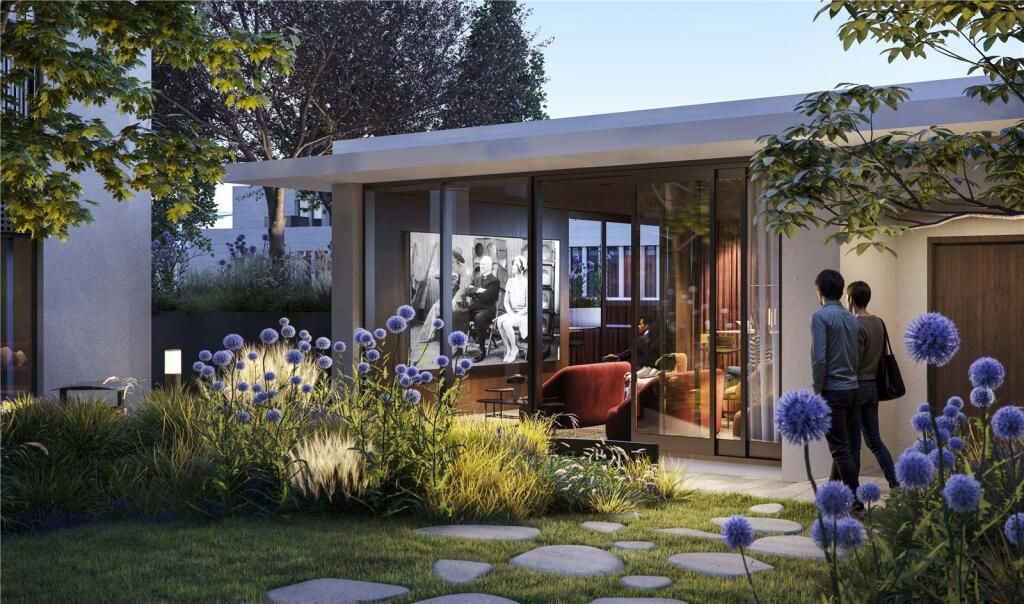 Property photo 2 of 13