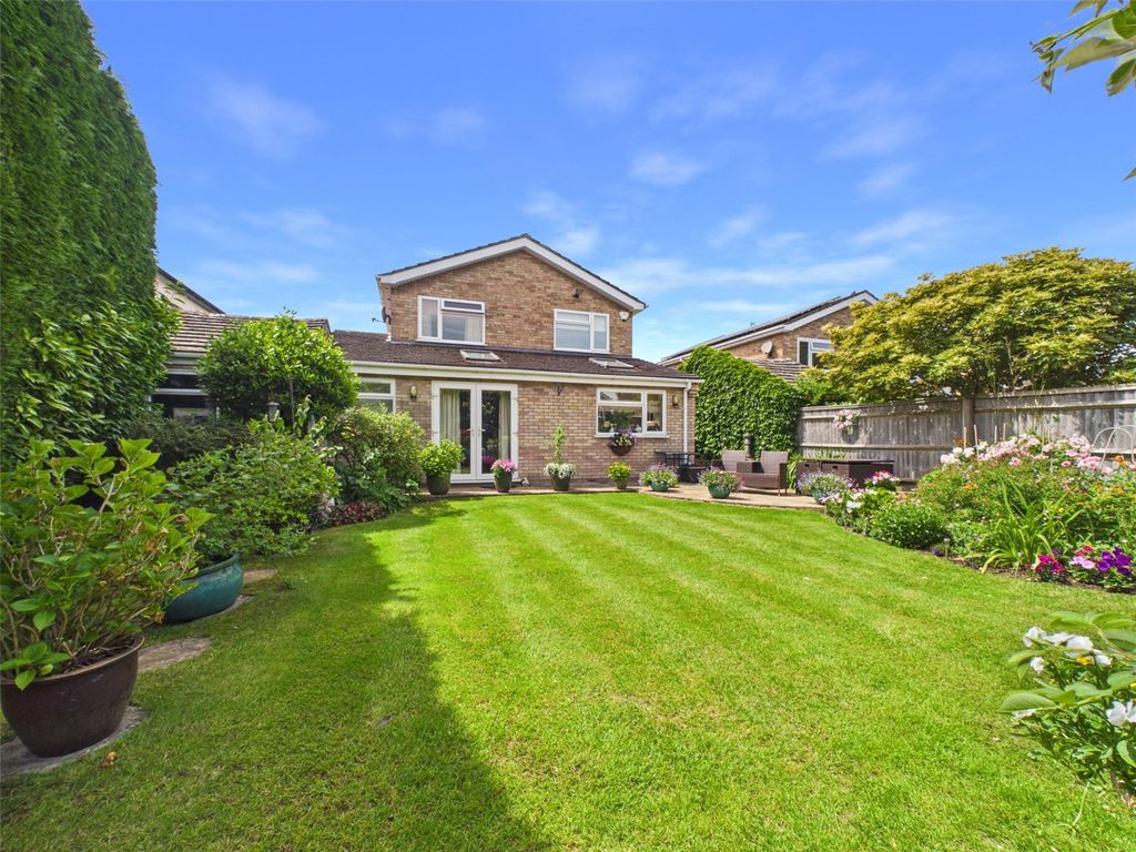 Property photo 2 of 22 Picture No. 38