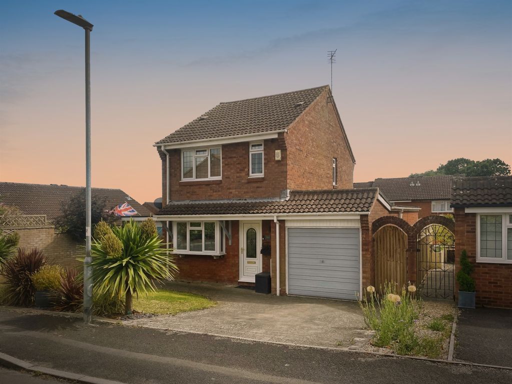 Property photo 1 of 19
